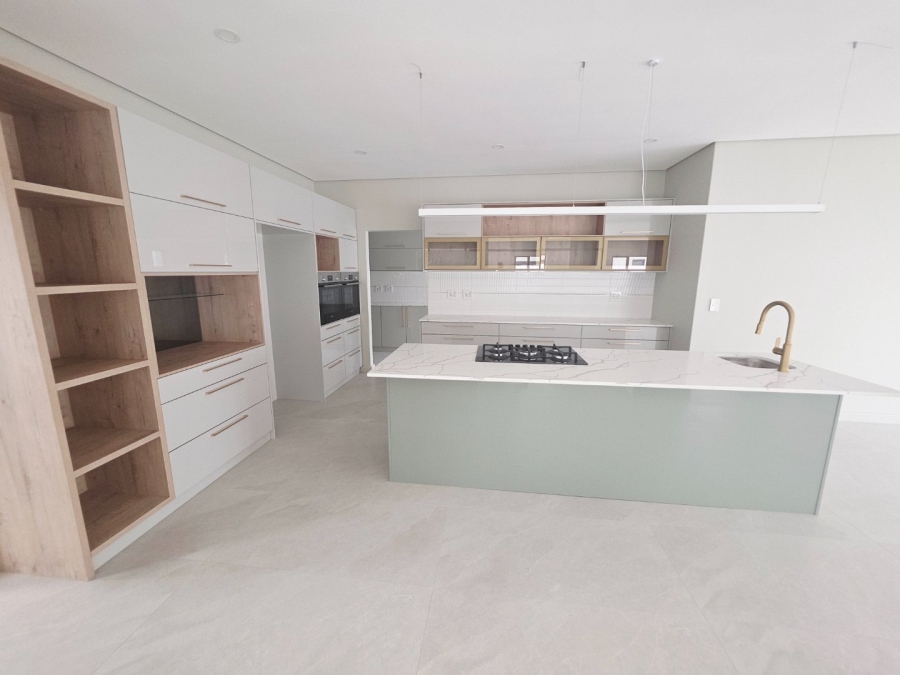 4 Bedroom Property for Sale in Sandown Western Cape